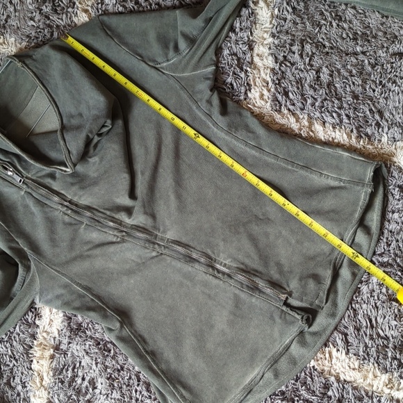 Bloom Fashion Distressed Asymmetrical Zip Cowl Neck Moto Sweater Jacket Size L - Picture 11 of 12